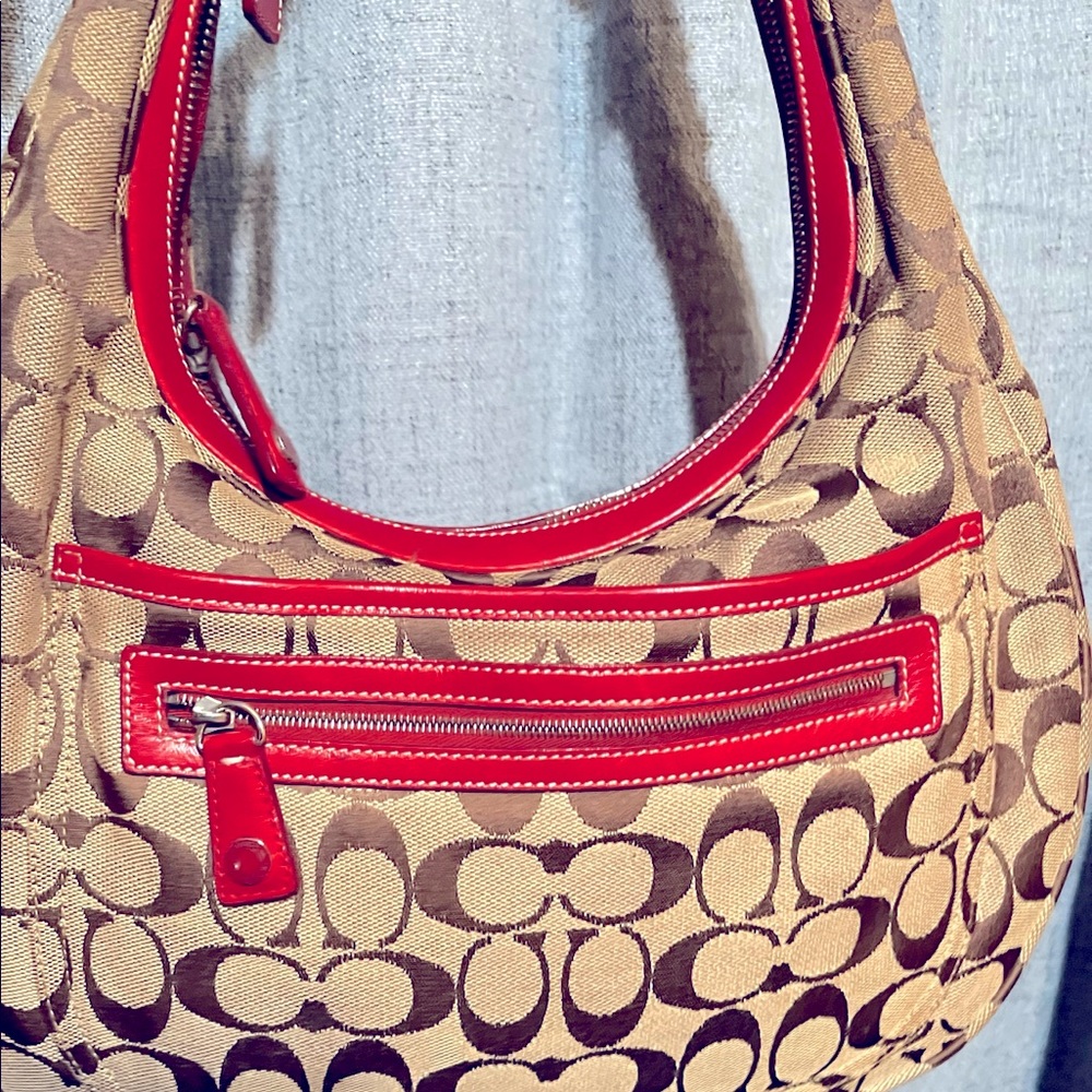 Coach shoulder bag.